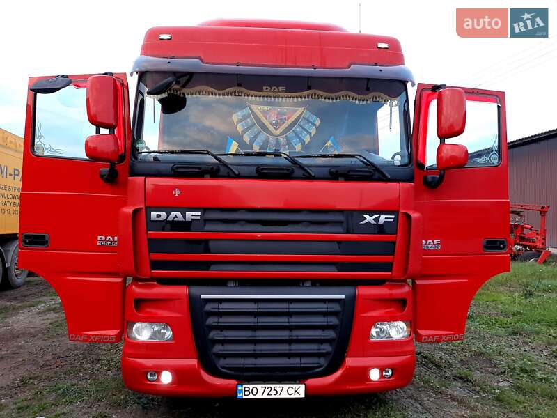 Самосвал полуприцеп Fruehauf LTD/WAD 2003 в Чорткове