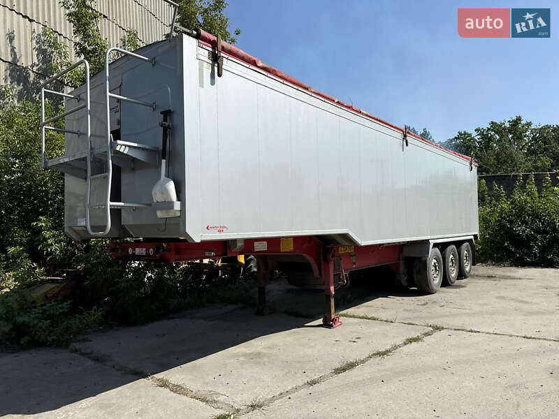 Зерновоз - полуприцеп Fruehauf LTD/WAD 2012 в Ровно