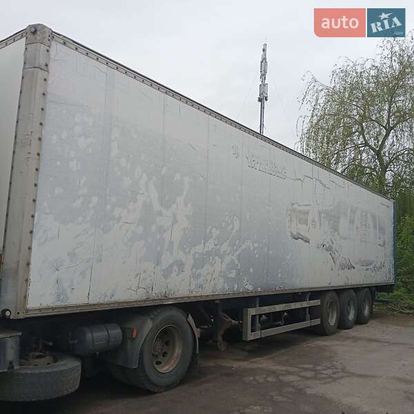 Ізотермічна будка Fruehauf ROR 1998 в Чернігові
