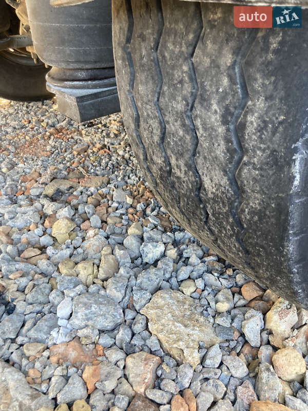 Контейнеровоз Fruehauf SAF 1987 в Одесі