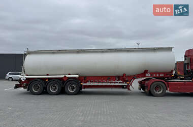 Цистерна полуприцеп Fruehauf SMB 1998 в 