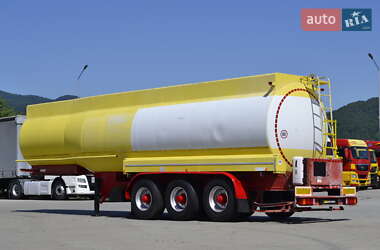 Цистерна полуприцеп Fruehauf T34 1998 в Хусте