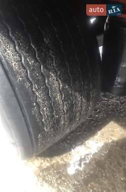 Бортовой полуприцеп Fruehauf T34 1999 в 