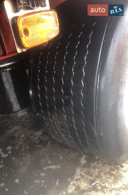 Бортовой полуприцеп Fruehauf T34 1999 в 