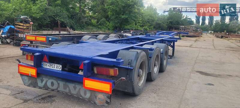 Контейнеровоз Fruehauf T34 1988 в Одессе