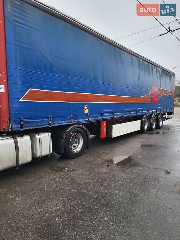 Тентований борт (штора) - напівпричіп Fruehauf T34 2015 в Житомирі фото 2 Тентований борт (штора) - напівпричіп Fruehauf T34 2015 в Житомирі