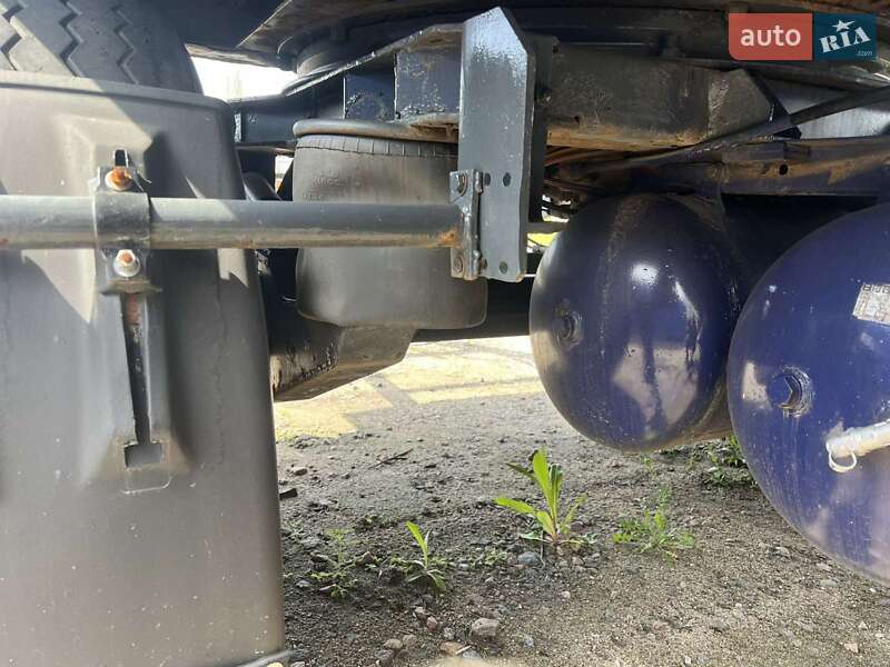 Зерновоз - прицеп Fruehauf TD 2002 в Николаеве