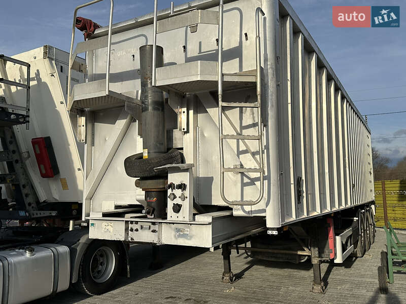 Самоскид напівпричіп Fruehauf TF34C1 2007 в 