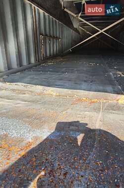 Зерновоз - полуприцеп Fruehauf TF34C1 1998 в 