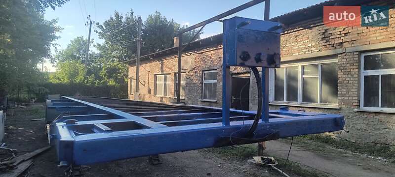 Зерновоз - полуприцеп Fruehauf TF34C1 1998 в Гайвороне