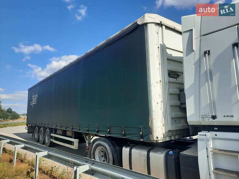 Тентованный борт (штора) - полуприцеп Fruehauf TX 34 2003 в Львове