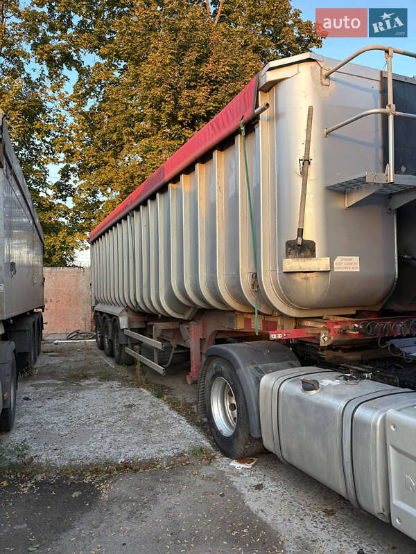 Зерновоз - полуприцеп Fruehauf TX 34 2013 в Полтаве фото 8 Зерновоз - полуприцеп Fruehauf TX 34 2013 в Полтаве