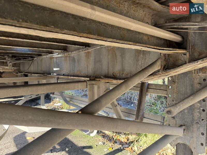 Лесовоз / Сортиментовоз - полуприцеп Fruehauf TX 34 2005 в Житомире фото 10 Лесовоз / Сортиментовоз - полуприцеп Fruehauf TX 34 2005 в Житомире