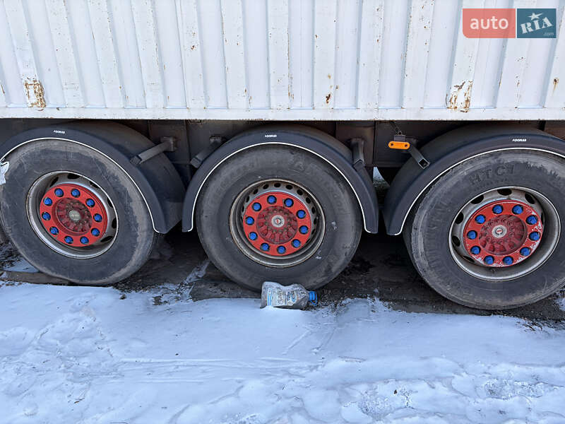 Контейнеровоз полуприцеп Fruehauf TX 34 2008 в Одессе
