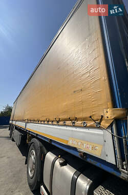 Тентованный борт (штора) - полуприцеп Fruehauf TX 34C 2007 в 