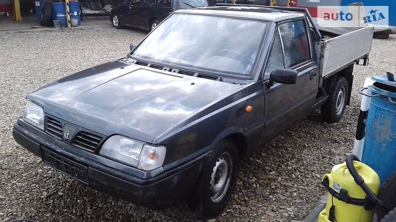 Пикап FSO Polonez 2001 в 