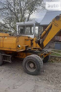 Колесный экскаватор Fuchs 722 1991 в 