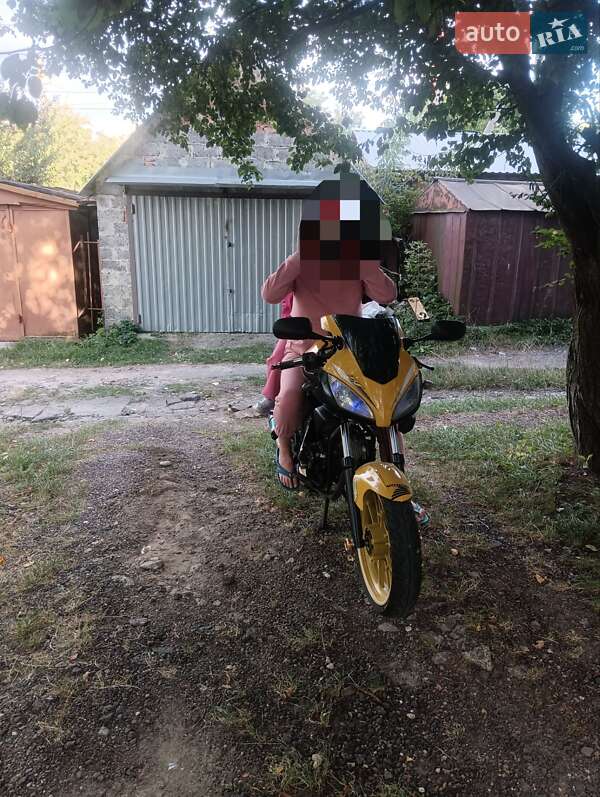 Мопеди G-max G-max 2012 в Львові фото 2 Мопеди G-max G-max 2012 в Львові