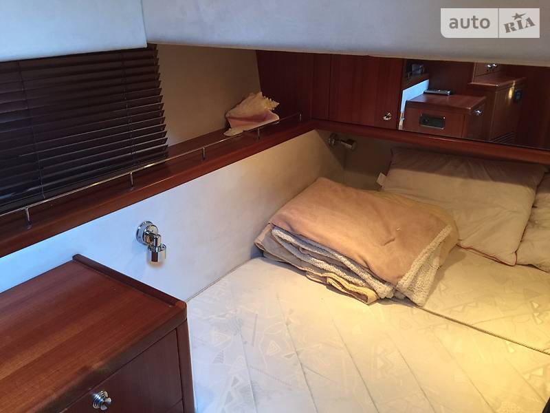 Моторная яхта Galeon 440 2008 в Киеве