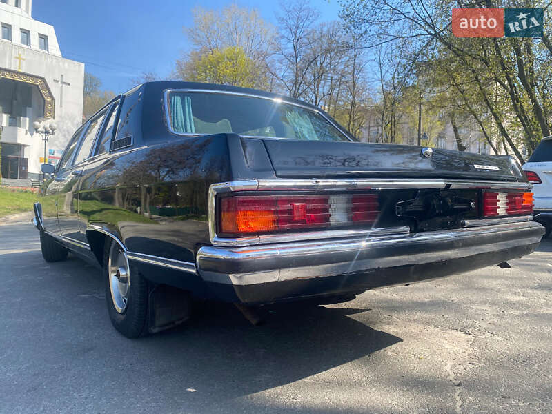 Лимузин ГАЗ 14 Чайка 1982 в Киеве