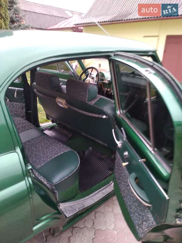 Седан ГАЗ 21 Волга 1956 в Збаражі
