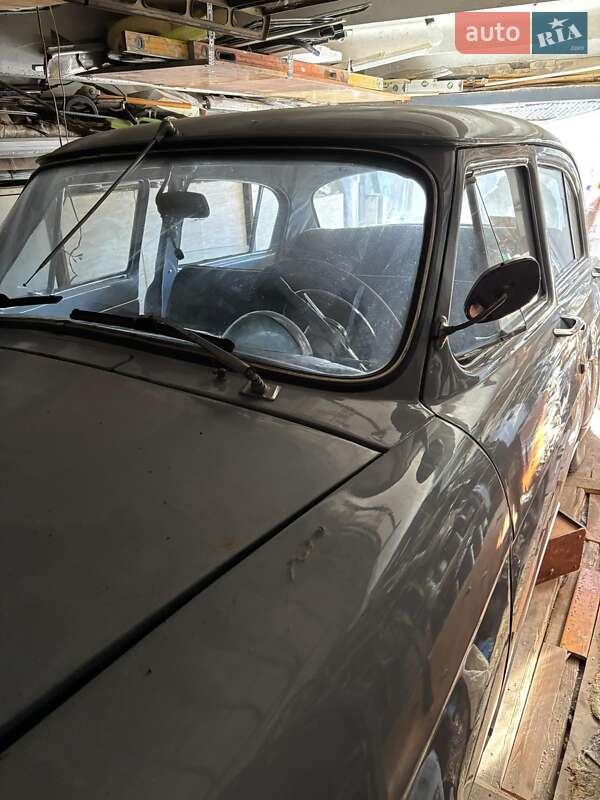 Седан ГАЗ 21 Волга 1968 в Иванкове