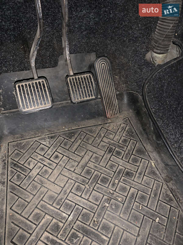 Седан ГАЗ 21 Волга 1968 в Иванкове