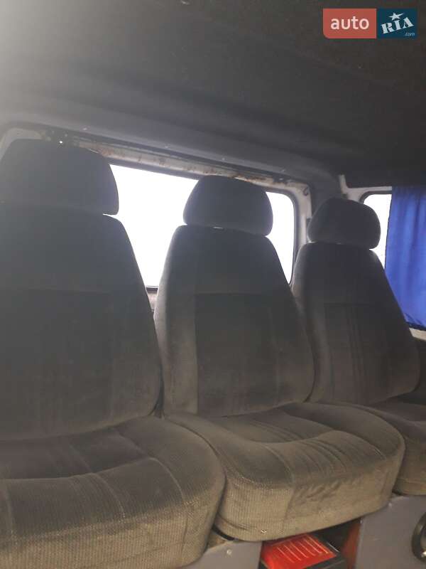 Мінівен ГАЗ 2217 Баргузин 2001 в Хмельницькому