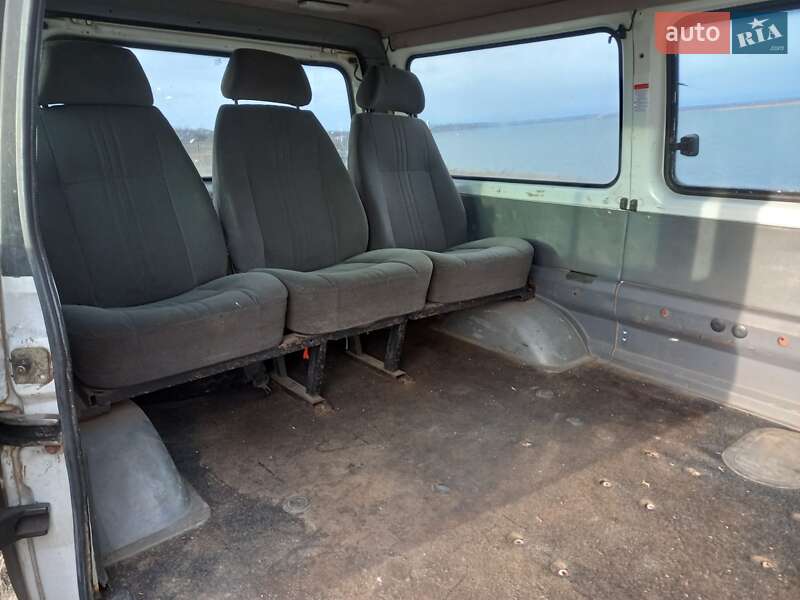 Мікроавтобус ГАЗ 2217 Соболь 2006 в Миколаєві