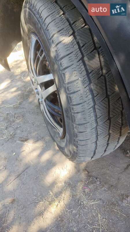 Микроавтобус ГАЗ 2217 Соболь 2003 в Николаеве