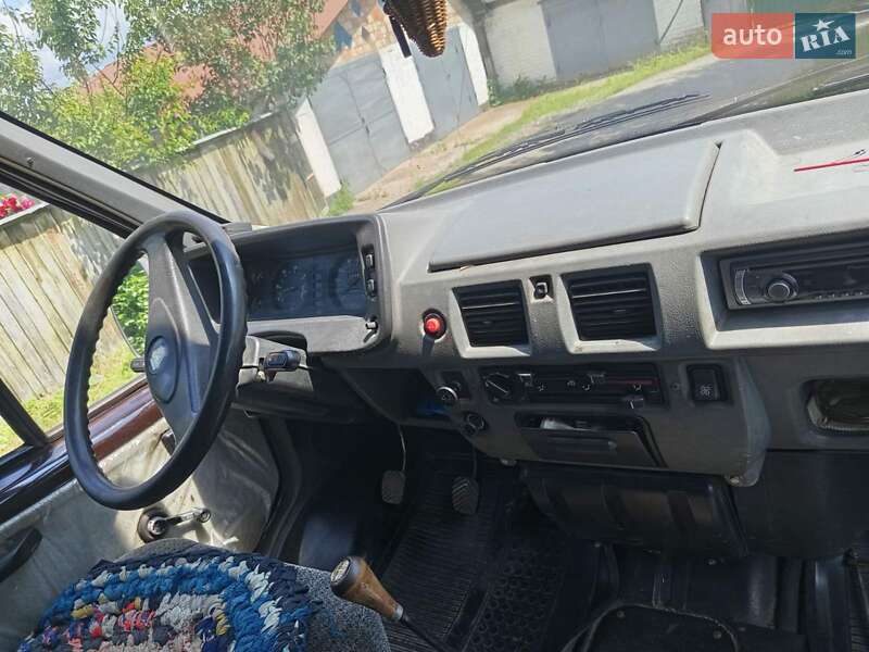 Микроавтобус ГАЗ 2217 Соболь 2000 в Киеве