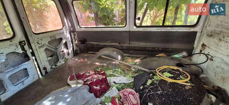 Мікроавтобус ГАЗ 2217 Соболь 2005 в Саврані фото 15 Мікроавтобус ГАЗ 2217 Соболь 2005 в Саврані