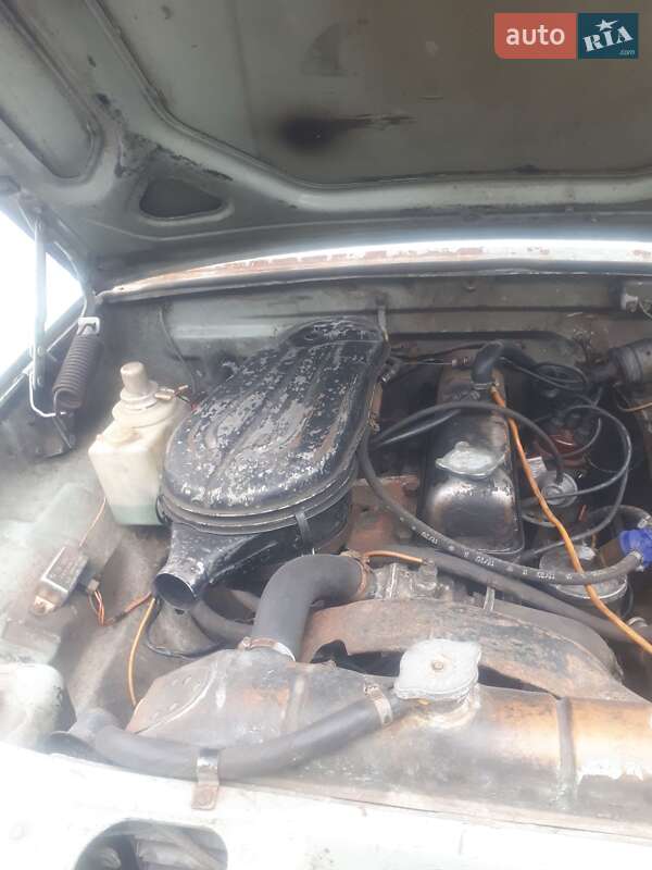 Седан ГАЗ 24-10 Волга 1990 в Харькове