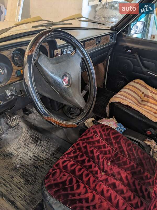 Седан ГАЗ 24-10 Волга 1985 в Веселинове фото 5 Седан ГАЗ 24-10 Волга 1985 в Веселинове