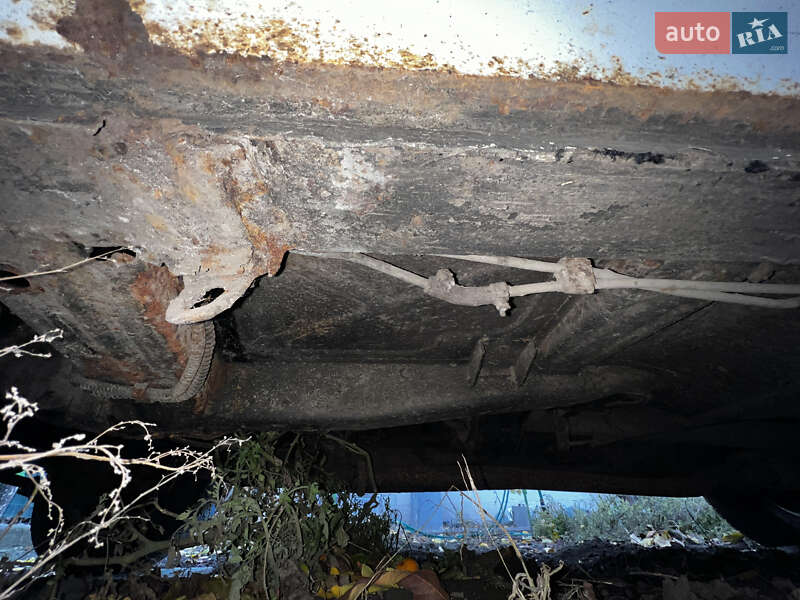 Седан ГАЗ 24-10 Волга 1992 в Яготині