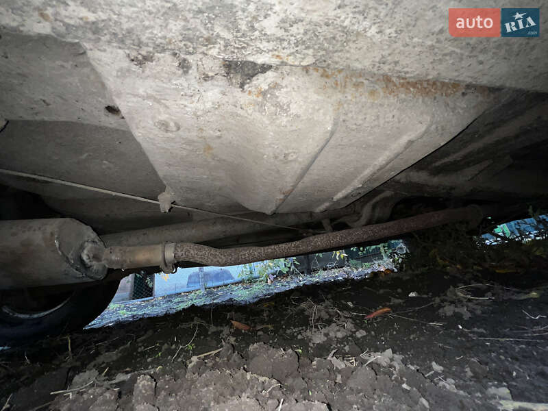 Седан ГАЗ 24-10 Волга 1992 в Яготині