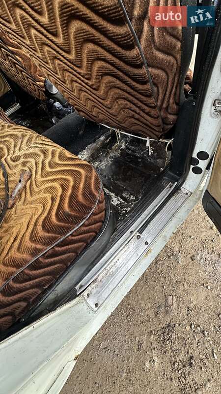 Седан ГАЗ 24-10 Волга 1988 в Стрые