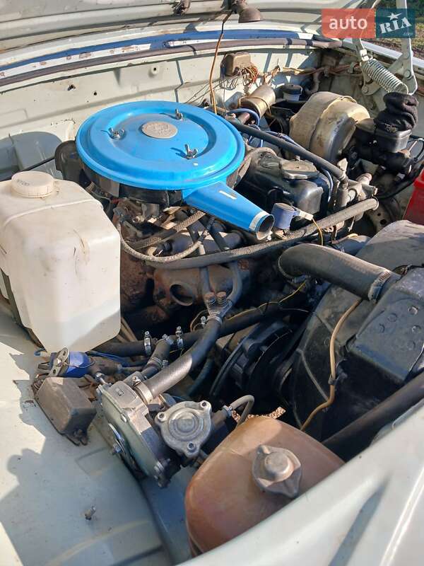 Седан ГАЗ 24-10 Волга 1992 в Воскресенском