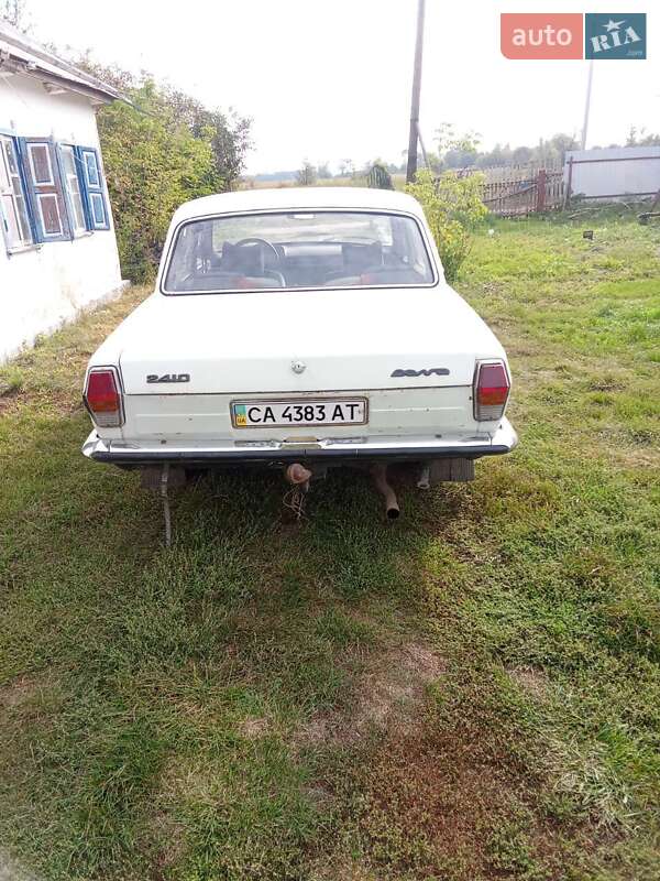 Седан ГАЗ 24-10 Волга 1988 в Золотоноші