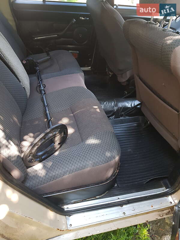 Седан ГАЗ 24-10 Волга 1987 в Зборові фото 5 Седан ГАЗ 24-10 Волга 1987 в Зборові