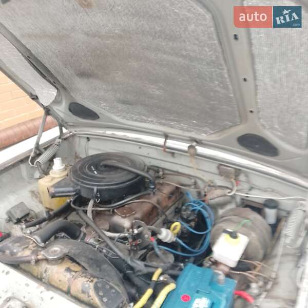 Седан ГАЗ 24-10 Волга 1988 в Києві