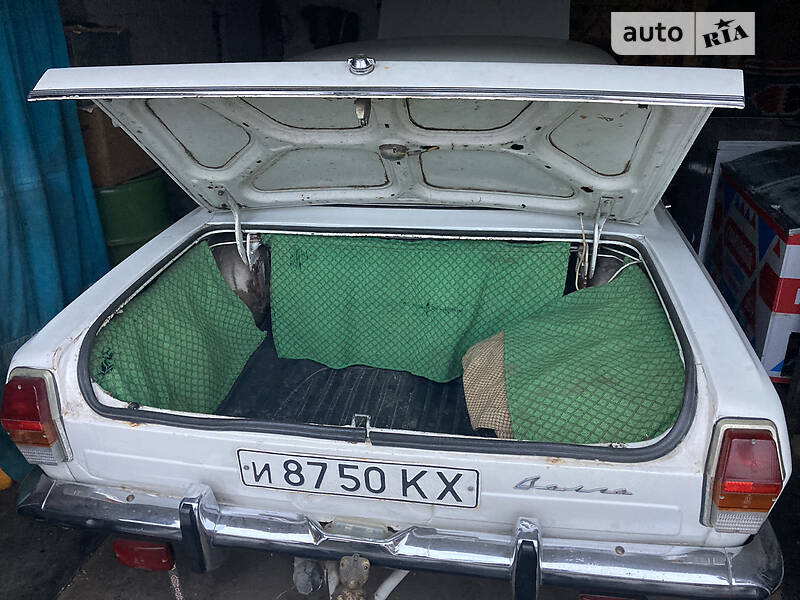 Седан ГАЗ 24 Волга 1982 в Мироновке фото 12 Седан ГАЗ 24 Волга 1982 в Мироновке