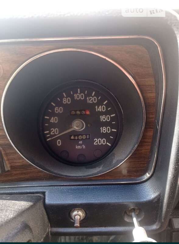 ГАЗ 24 Волга 1990