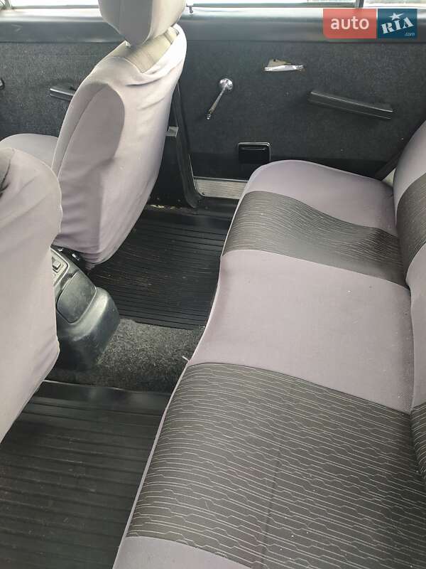 Седан ГАЗ 24 Волга 1985 в Владимире