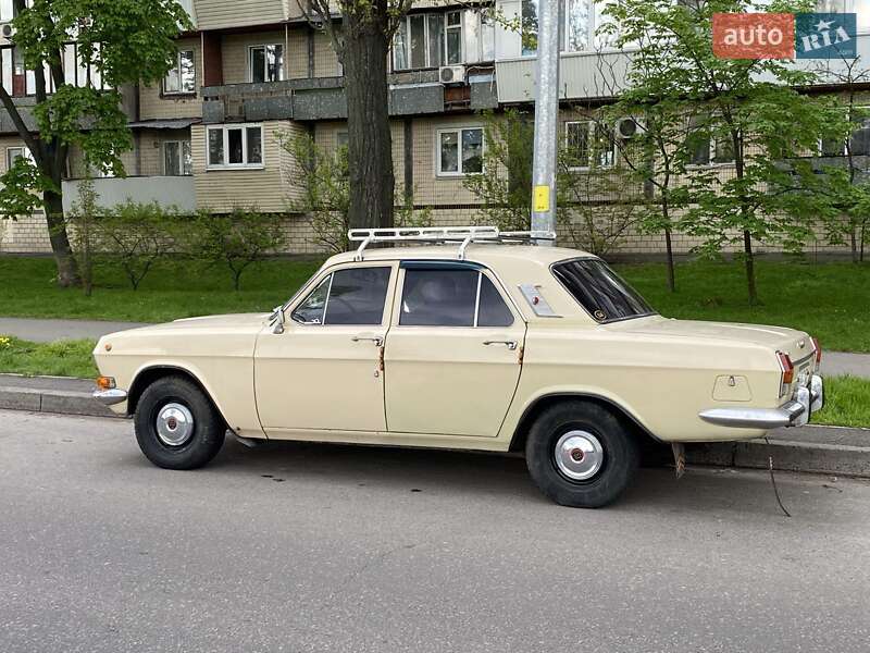 Седан ГАЗ 24 Волга 1983 в Києві