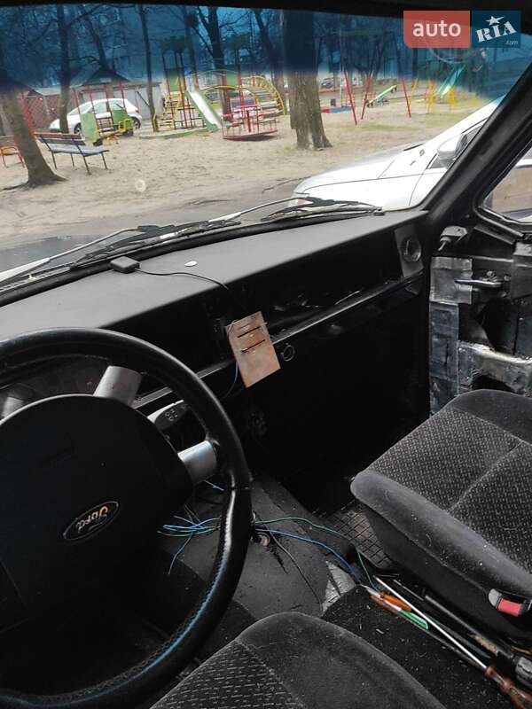 Седан ГАЗ 24 Волга 1976 в Киеве