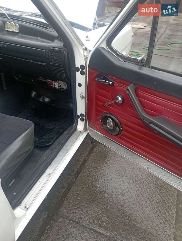 Седан ГАЗ 24 Волга 1984 в Полтаве