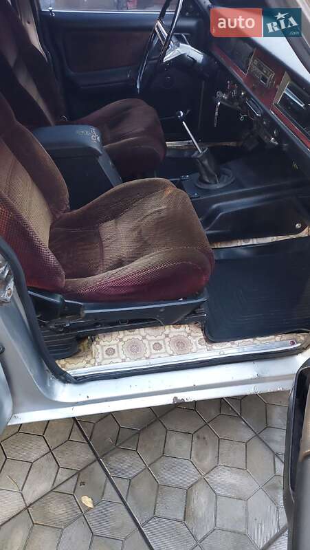Седан ГАЗ 24 Волга 1973 в Новомосковске