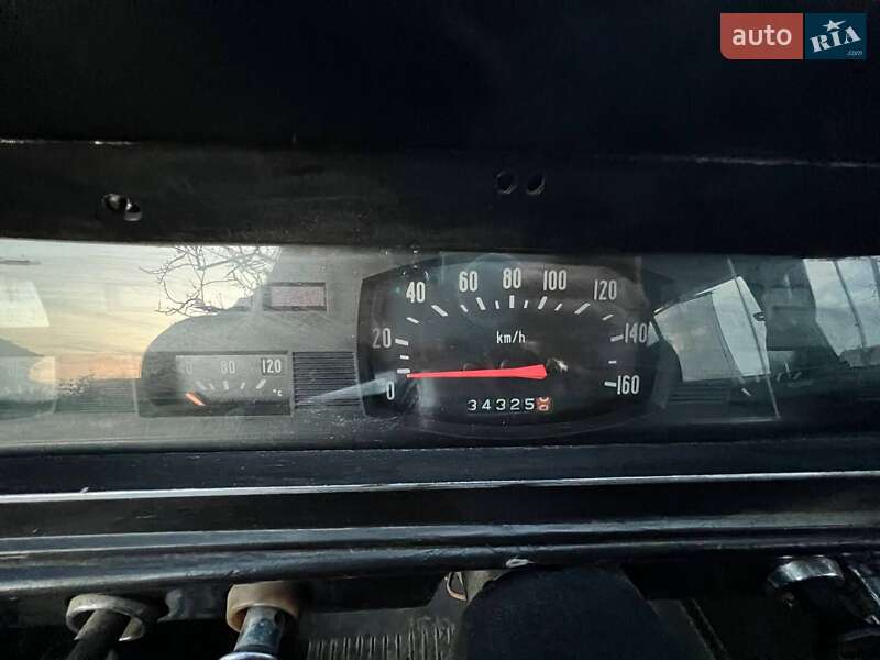 Седан ГАЗ 24 Волга 1983 в Овидиополе