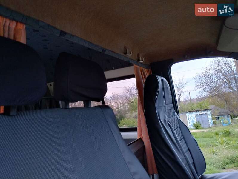 Вантажопасажирський фургон ГАЗ 2705 Газель 2003 в Шаргороді